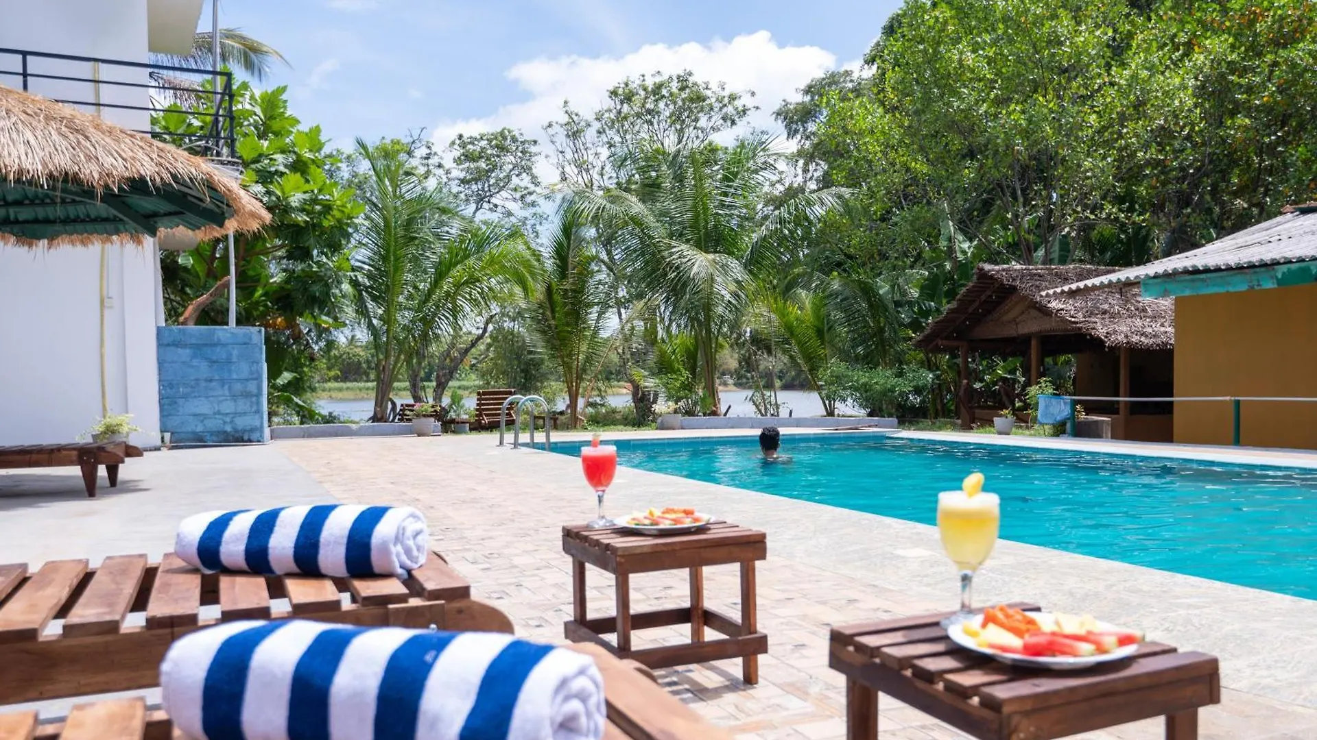 Ayurvedic Lanka Wellness Hotel Moragaswewa