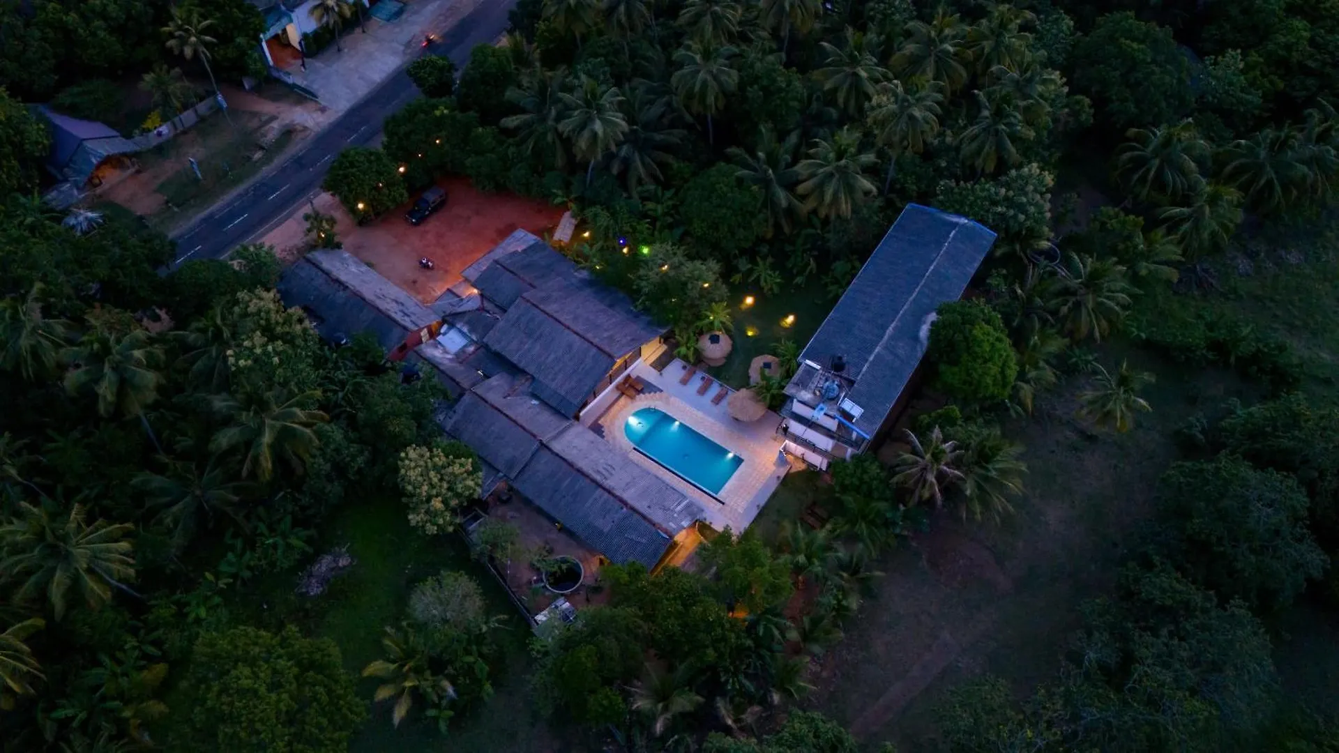 Ayurvedic Lanka Wellness Hotel Moragaswewa Inn